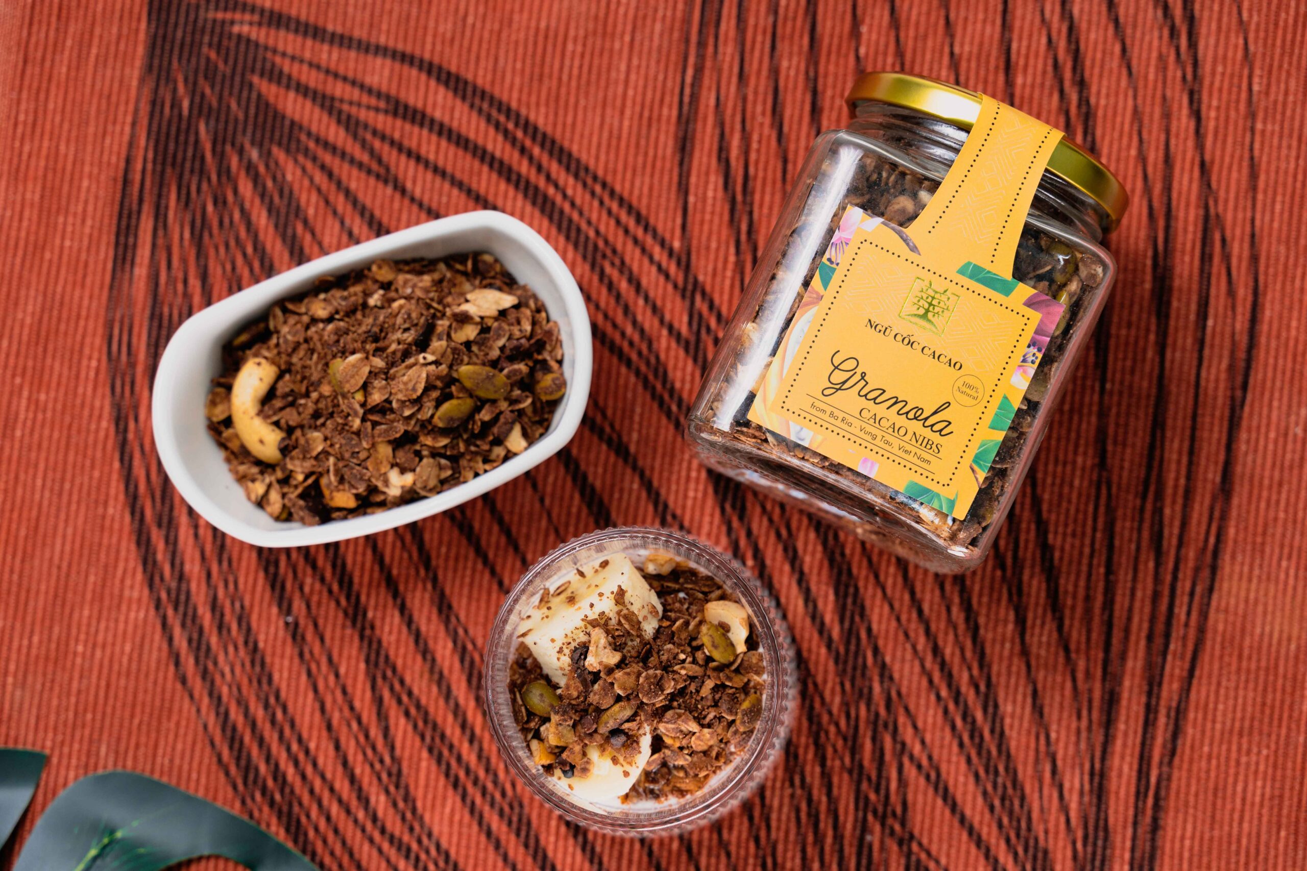 BINON GRANOLA (カカオニブ・トロピカルフルーツ) 【250g】 - 画像 (2)